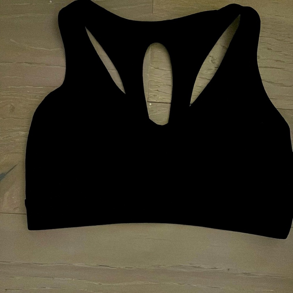 SALE 🎉Like new Carbon38 Black sports bra